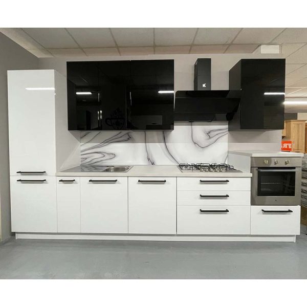 Cucina Pop Laccata Lucida