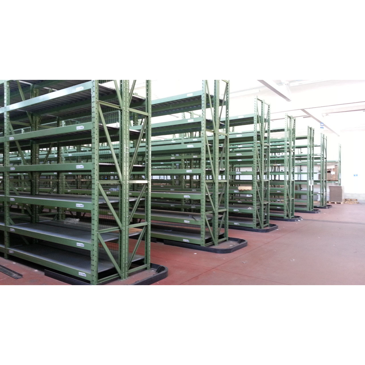 SCAFFALI PORTA PALLET