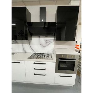 Cucina Pop Laccata Lucida